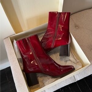 Sézane NEW IN BOX Axelle Patent Ankle Boots